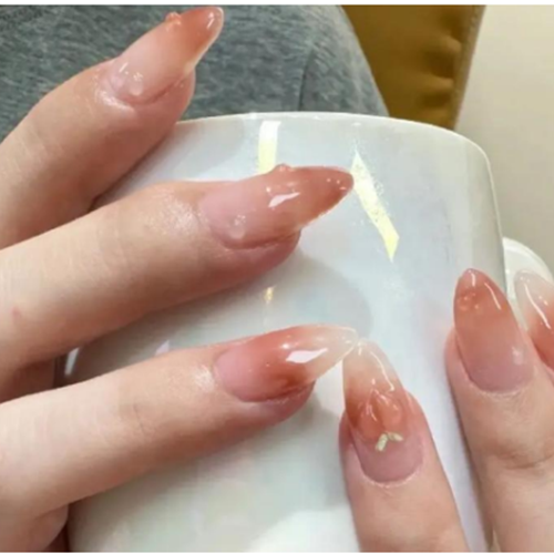 常州美甲美睫多种色彩引领新时尚